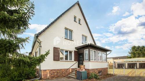 Außenansicht 2 - 6 Zimmer Doppelhaushälfte in Oranienburg