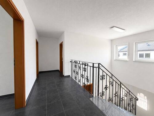 Treppenhaus OG R - 
