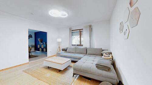 Wohnzimmer Altbau - Mehrfamilienhaus, Wohnhaus mit 230,00 m² in Knetzgau zum Kaufen