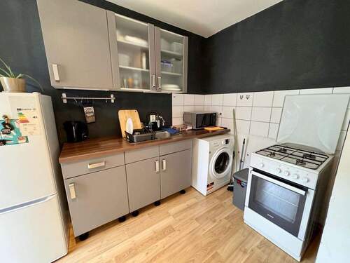 Küche - 1 Zimmer Mehrfamilienhaus, Wohnhaus zum Kaufen in Kaiserslautern