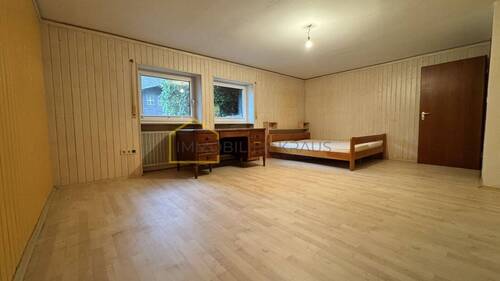 Schlafzimmer EG - 