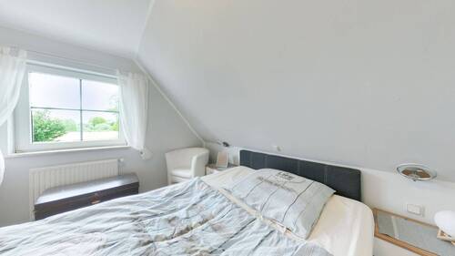 Schlafzimmer DG - 