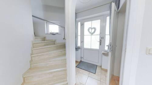 Flur EG - Einfamilienhaus mit 153,90 m&sup2; in Osterholz-Scharmbeck zum Kaufen