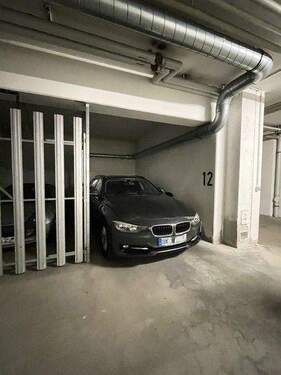 Tiefgaragenstellplatz - 