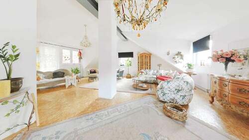 Studio Dachgeschoss - 