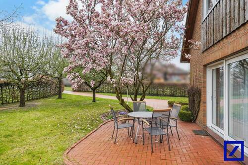 Terrasse vorne - Einfamilienhaus mit 174,90 m&sup2; in Kirchlinteln zum Kaufen