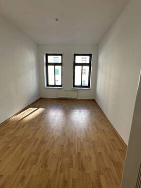 Wohnzimmer - 3 Zimmer Etagenwohnung zur Miete in Leipzig