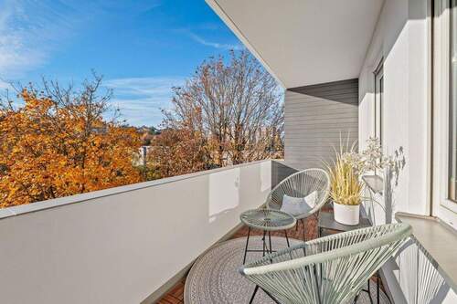 Balkon - 4 Zimmer Etagenwohnung zum Kaufen in Böblingen