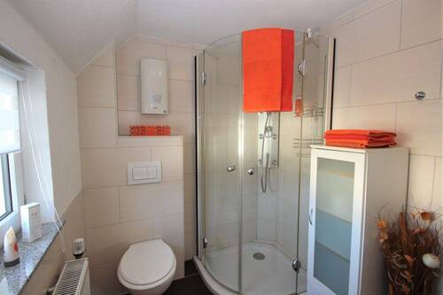 … mit Fenster, HWB und … - 