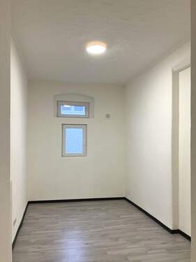 Wohn-/Schlafzimmer - 