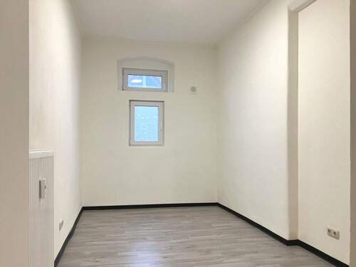 Wohn-/Schlafzimmer - 