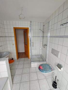 Bad - 2 Zimmer Etagenwohnung zur Miete in Reinsberg