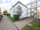 Außenansicht - ** Charmante Dachgeschoss-Wohnung mit sonnigem Süd-Balkon und offenem Wohnkonzept **