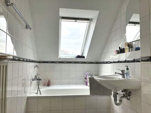 Wannenbad - Etagenwohnung mit 68,00 m² in Kassel zur Miete