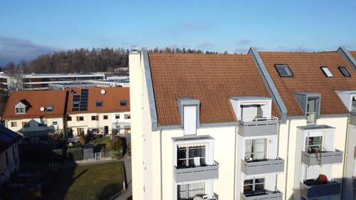 Außenansicht - 3 Zimmer Etagenwohnung zum Kaufen in Roth