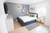 1. Schlafzimmer (WE 1) - 