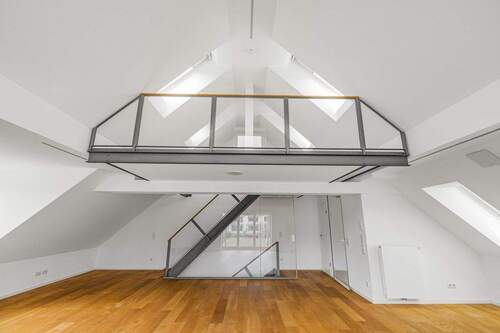 DG mit Galerie - 