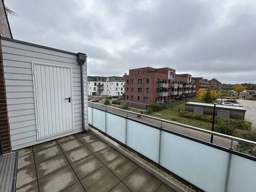 Sonnen-Balkon - 2 Zimmer Etagenwohnung zur Miete in Lüneburg