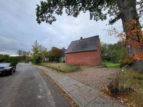 Straßen-Ansicht - Grundstück zum Kaufen in Glinde