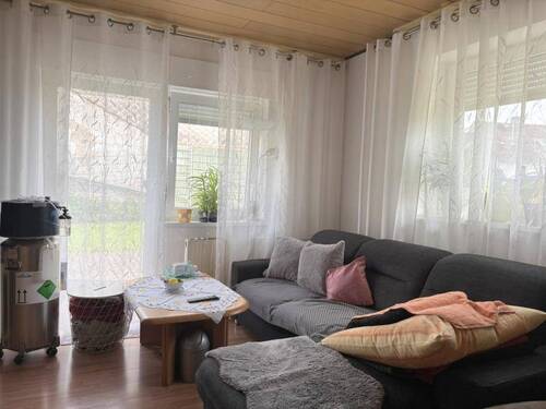 Wohnzimmer Wohnung UG - 