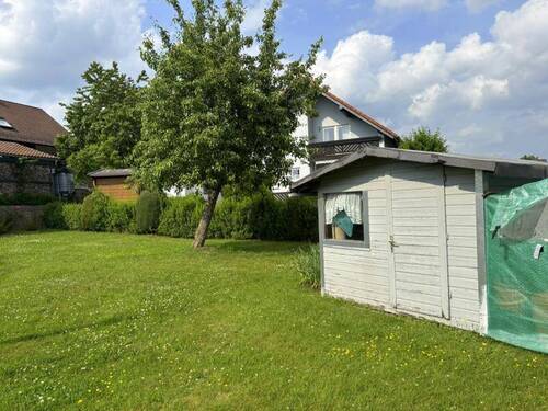 Gartenteilansicht 2 - Mehrfamilienhaus, Wohnhaus mit 227,00 m² in Kölbingen zum Kaufen