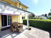 Terasse - Charmante Doppelhaushälfte mit großem Garten und Weitblick