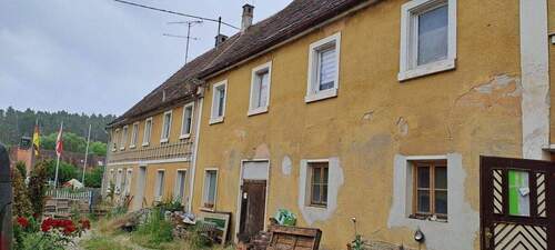 Haus von außen - Bauernhaus, Landhaus in Münchsteinach - Mittelsteinach zum Kaufen