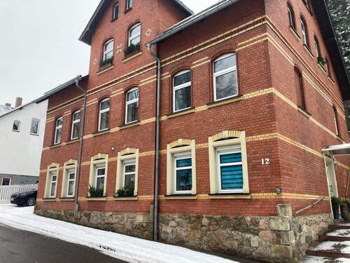 Vorderansicht - Zweifamilienhaus in Wilkau Haßlau