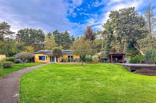 Grundstücksansicht - 