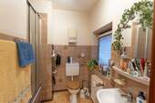 Badezimmer (1.OG) - 