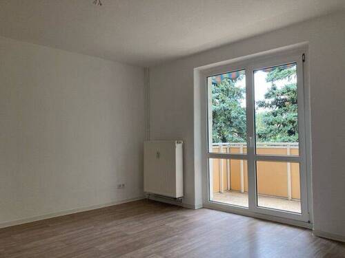 Wohnzimmer - Ihre neue 3-Raumwohnung in ROßLAU!
