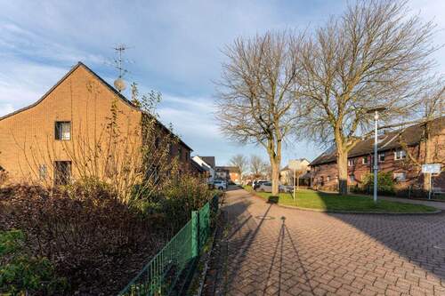 Lage - 4 Zimmer Doppelhaushälfte in Grefrath