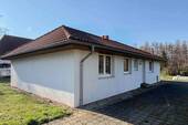 Hausansicht - Gut geschnittener Bungalow in Feldrandlage mit optional erweiterbarem Grundstück in Zülpich