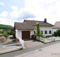 Traumgarten & XXL-Stellfläche! Idyllisches Einfamilienhaus mit Einliegerwohnung in Kirn-Sulzbach