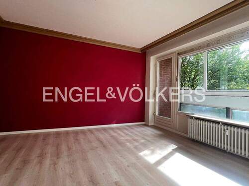 ca. 17 m² großes Zimmer mit extra Terrasse nach Südwesten ausgerichtet.. - 