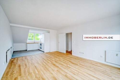 001.jpg - 2 Zimmer Etagenwohnung zum Kaufen in Berlin