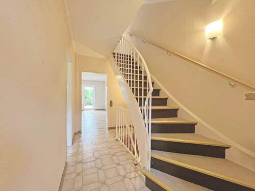 Diele - Reihenmittelhaus mit 62,50 m&sup2; in Hamburg zum Kaufen