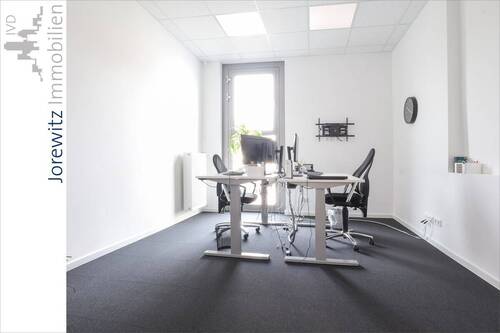 002 - Besprechungsraum 1 - OG - 8 Zimmer Büro zur Miete in Bielefeld