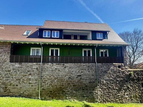 Außenansicht - 8 Zimmer Mehrfamilienhaus, Wohnhaus zum Kaufen in Neubulach