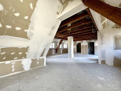 DG Wohn- Essbereich - 8 Zimmer Mehrfamilienhaus, Wohnhaus in Neubulach