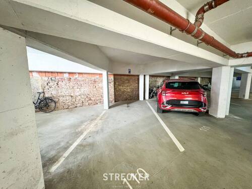 Tiefgaragenstellplatz - 
