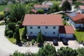 Außenansicht Nord-Seite - 9 Zimmer Mehrfamilienhaus, Wohnhaus zum Kaufen in Kienberg