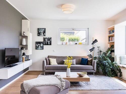 Beispiel gemütliches Wohnzimmer - 5 Zimmer Einfamilienhaus in Gaienhofen