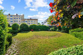 Grünanlage hinterm Haus - 