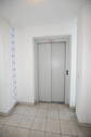 Eingangsbereich zur Wohnung - 3 Zimmer Etagenwohnung in Friedrichshafen