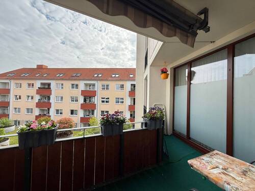 Balkon - 2 Zimmer Etagenwohnung in Halberstadt