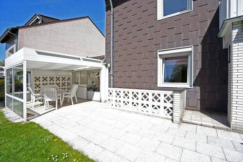 Terrasse vor dem Wohnbereich - 