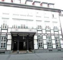 Ebenerdige Laden- oder Bürofläche mit Tiefgaragenstellplatz in der Northeimer Fußgängerzone