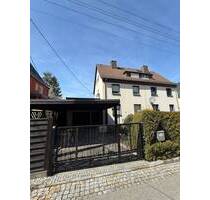 Doppelhaushälfte mit großer Garage, Carport, Wa, Du. und sonnigem Grundstück am Stadtrand - Hartmannsdorf b Chemnitz