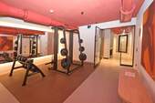 Fitnessstudio im 1. Stock - 
